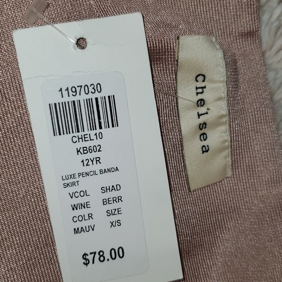 Bandage pencil skirt 🌸 - Picture 6 of 8